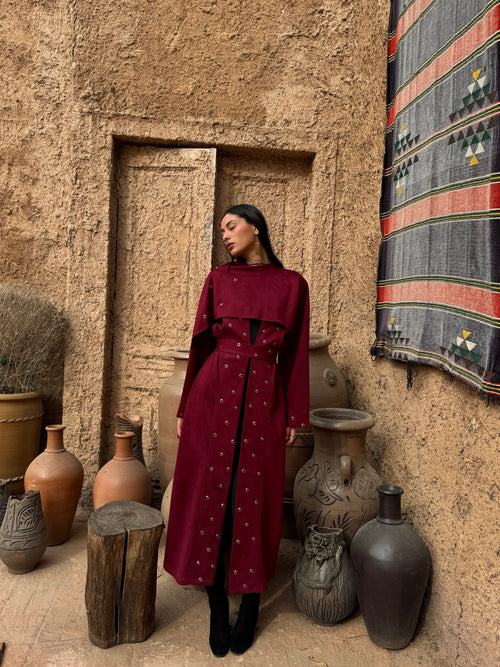 Daria Kaftan in Maroon