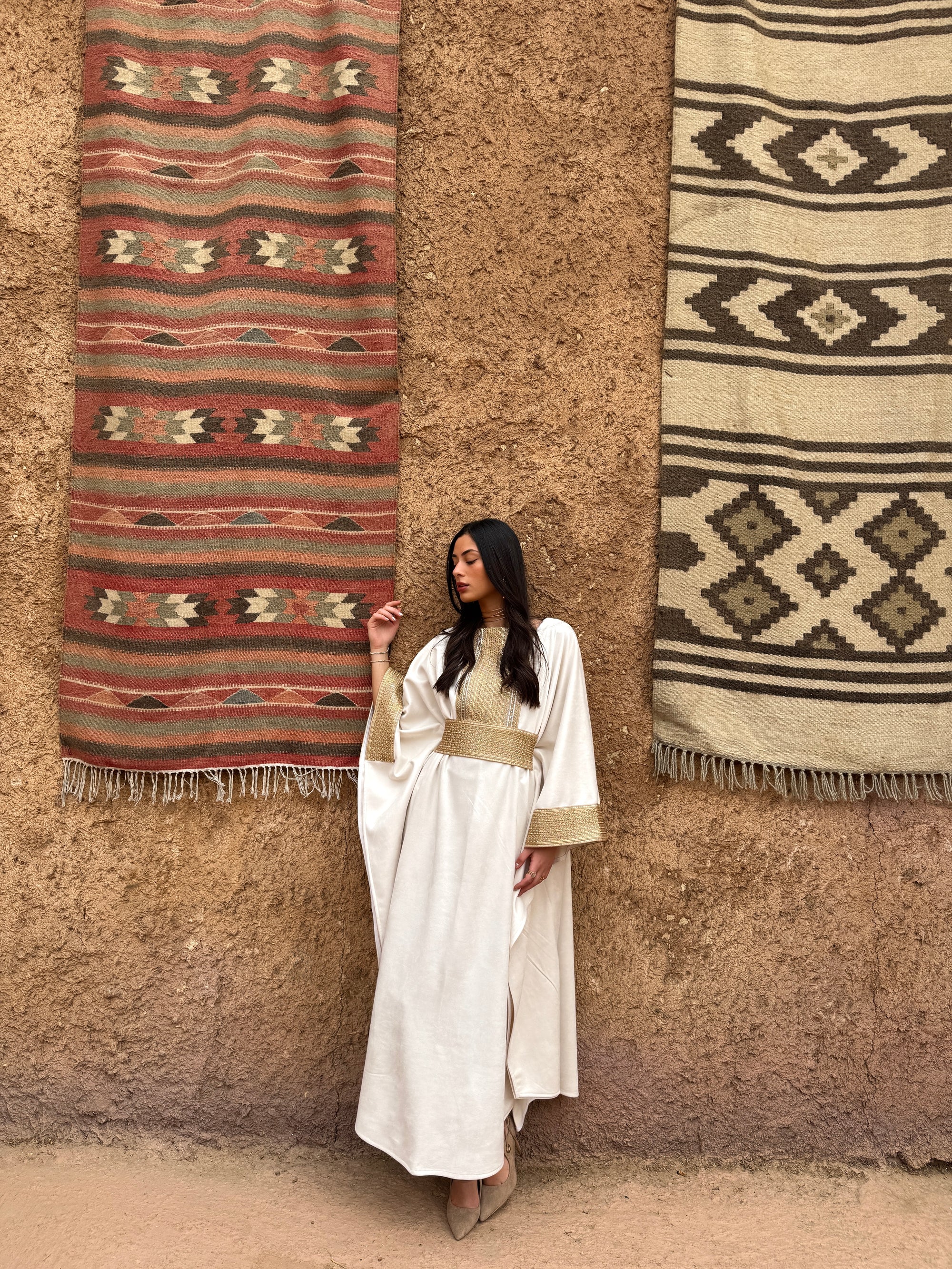 Off White Tawaj Kaftan