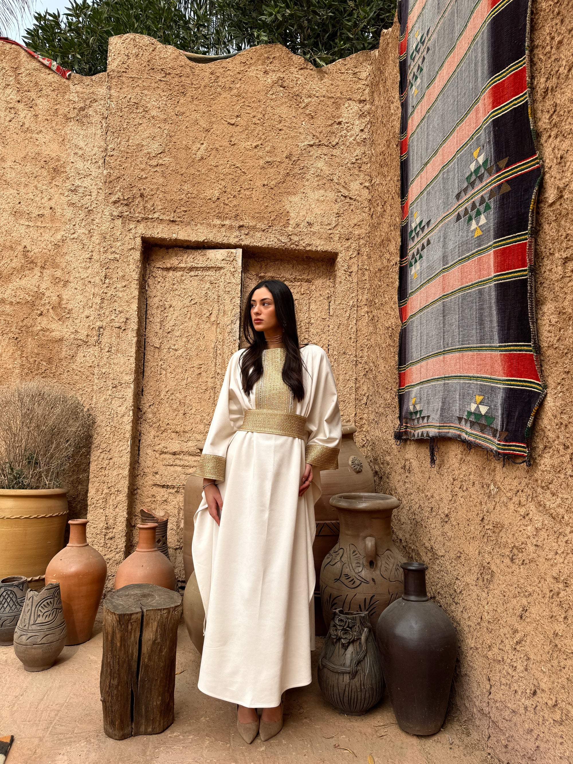 Off White Tawaj Kaftan