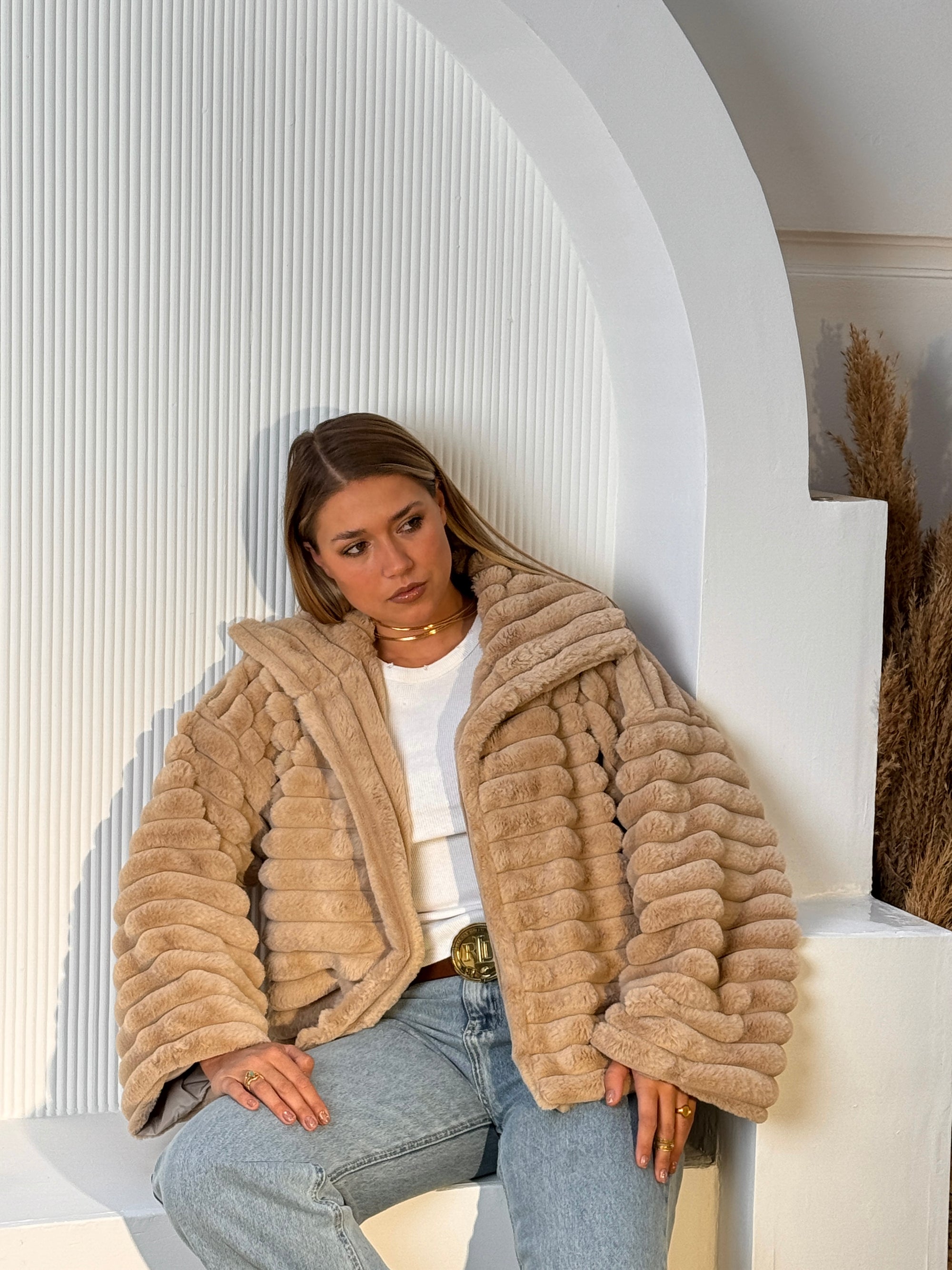FUR JACKET IN BEIGE