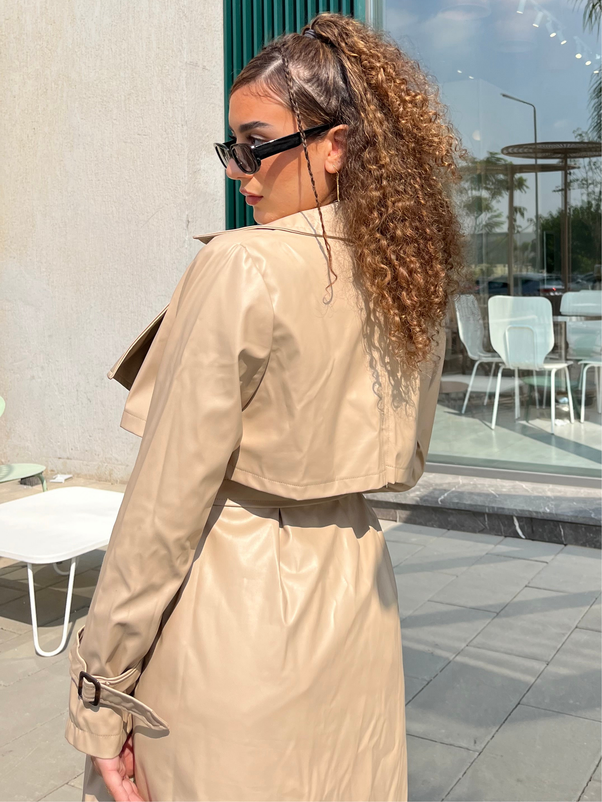 LEATHER TRENCH IN BEIGE