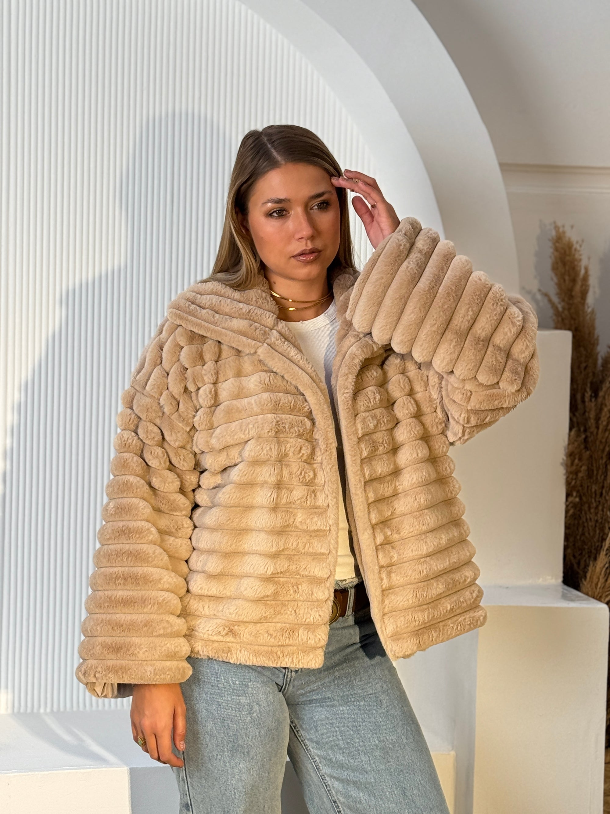 FUR JACKET IN BEIGE